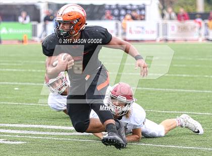 Thumbnail 2 in Greenback vs. Cornersville (TSSAA Division I Class 1A Final)  photogallery.