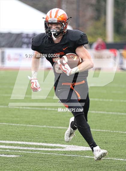 Thumbnail 3 in Greenback vs. Cornersville (TSSAA Division I Class 1A Final)  photogallery.