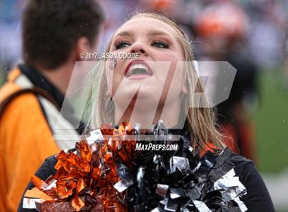 Thumbnail 2 in Greenback vs. Cornersville (TSSAA Division I Class 1A Final)  photogallery.