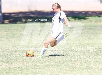 Thumbnail 2 in Round Valley vs. Northland Prep Academy  (AIA 2A Semifinal) photogallery.