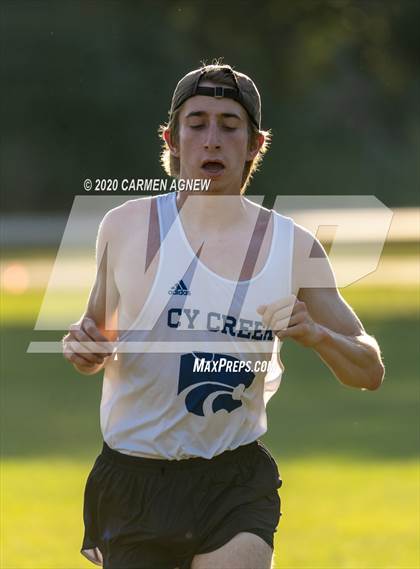 Thumbnail 1 in Cypress Park Cross Country Invite photogallery.