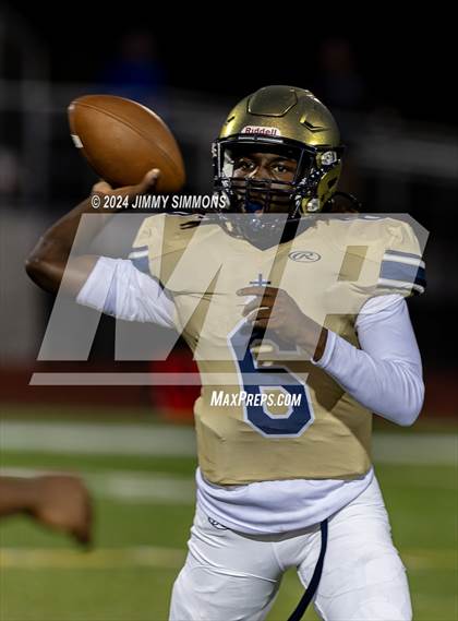 Thumbnail 2 in Marquette Catholic @ Althoff Catholic photogallery.
