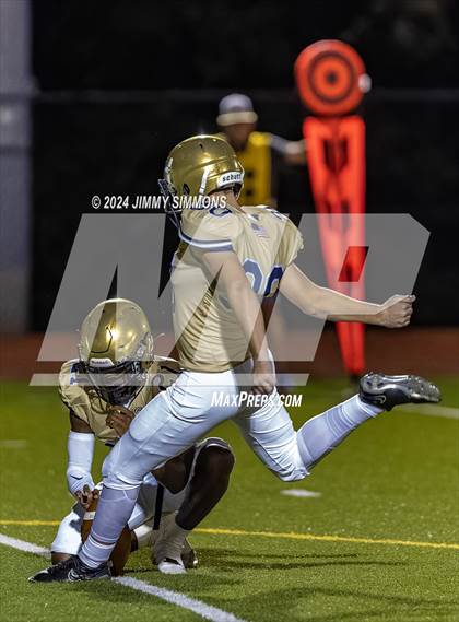 Thumbnail 2 in Marquette Catholic @ Althoff Catholic photogallery.