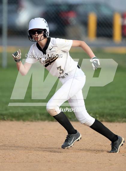 Thumbnail 3 in JV: Borah @ Bishop Kelly photogallery.