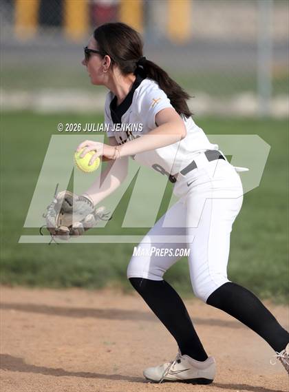 Thumbnail 2 in JV: Borah @ Bishop Kelly photogallery.