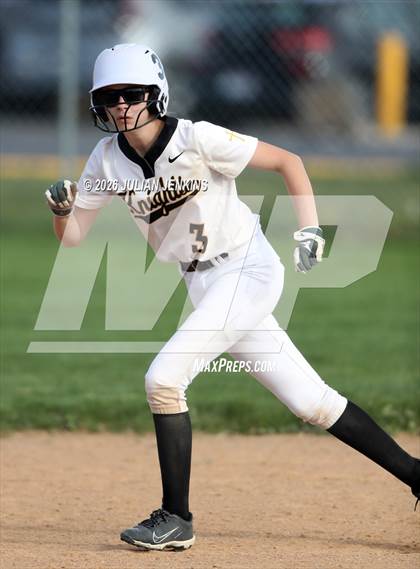 Thumbnail 1 in JV: Borah @ Bishop Kelly photogallery.