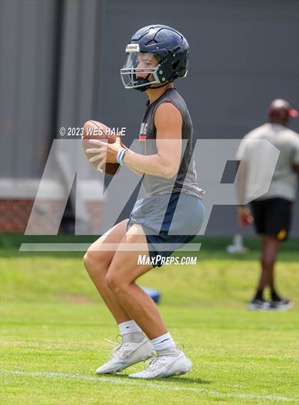 Thumbnail 1 in Lewisburg vs Horn Lake (U of Memphis 7v7) photogallery.