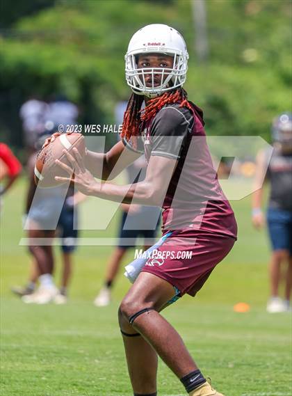 Thumbnail 1 in Lewisburg vs Horn Lake (U of Memphis 7v7) photogallery.