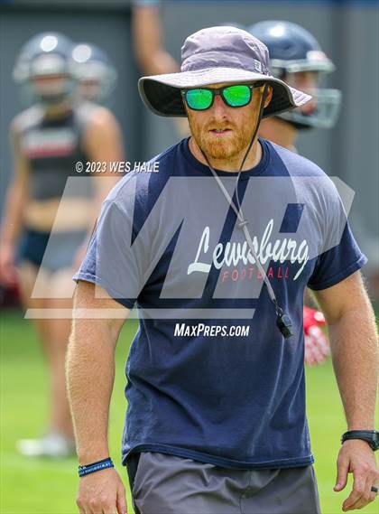Thumbnail 2 in Lewisburg vs Horn Lake (U of Memphis 7v7) photogallery.