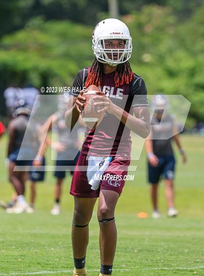Thumbnail 3 in Lewisburg vs Horn Lake (U of Memphis 7v7) photogallery.