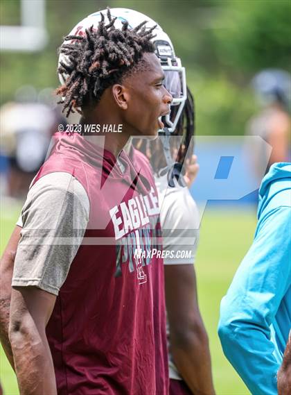 Thumbnail 3 in Lewisburg vs Horn Lake (U of Memphis 7v7) photogallery.