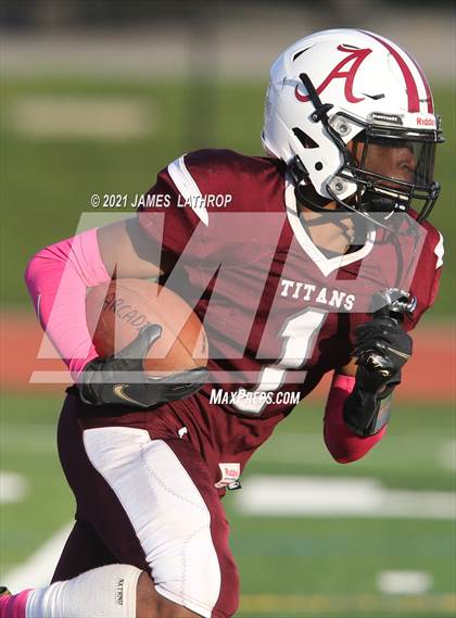 Thumbnail 2 in Greece Athena @ Greece Arcadia (NYSPHSAA Section 5 Playoff) photogallery.