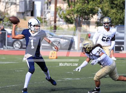 Thumbnail 3 in Franklin vs Marshall photogallery.