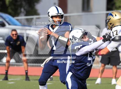 Thumbnail 1 in Franklin vs Marshall photogallery.