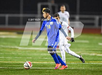 Thumbnail 2 in El Cajon Valley vs. O'Farrell (CIF SDS D5 Final) photogallery.