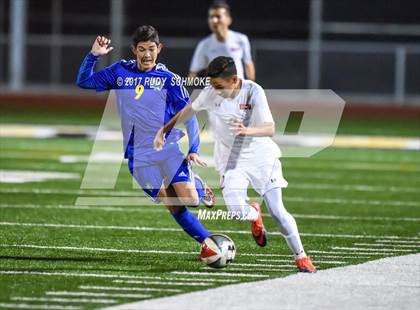 Thumbnail 1 in El Cajon Valley vs. O'Farrell (CIF SDS D5 Final) photogallery.