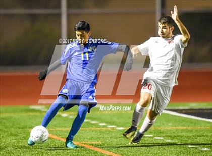 Thumbnail 2 in El Cajon Valley vs. O'Farrell (CIF SDS D5 Final) photogallery.