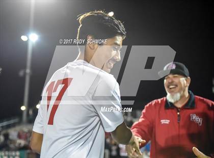 Thumbnail 3 in El Cajon Valley vs. O'Farrell (CIF SDS D5 Final) photogallery.
