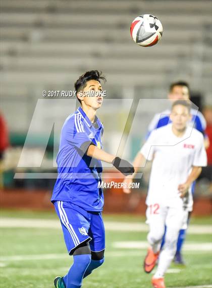 Thumbnail 1 in El Cajon Valley vs. O'Farrell (CIF SDS D5 Final) photogallery.