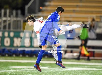 Thumbnail 2 in El Cajon Valley vs. O'Farrell (CIF SDS D5 Final) photogallery.