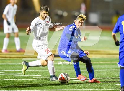 Thumbnail 2 in El Cajon Valley vs. O'Farrell (CIF SDS D5 Final) photogallery.