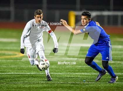 Thumbnail 3 in El Cajon Valley vs. O'Farrell (CIF SDS D5 Final) photogallery.