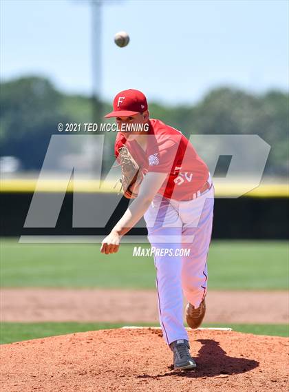 Thumbnail 2 in Parkers Chapel vs Flippin (AAA 2A State Playoff 1st Round) photogallery.