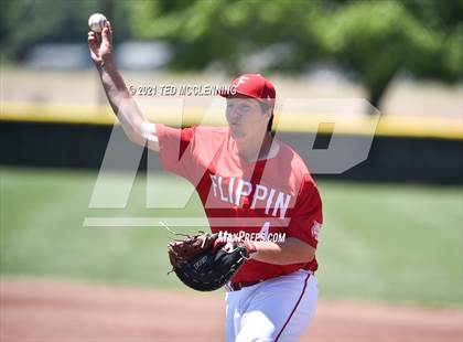Thumbnail 1 in Parkers Chapel vs Flippin (AAA 2A State Playoff 1st Round) photogallery.