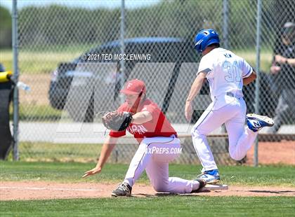 Thumbnail 3 in Parkers Chapel vs Flippin (AAA 2A State Playoff 1st Round) photogallery.