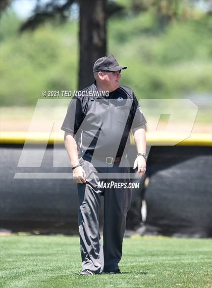 Thumbnail 1 in Parkers Chapel vs Flippin (AAA 2A State Playoff 1st Round) photogallery.