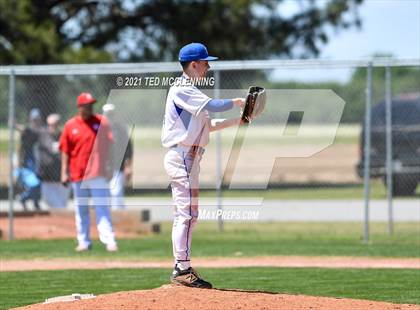 Thumbnail 1 in Parkers Chapel vs Flippin (AAA 2A State Playoff 1st Round) photogallery.