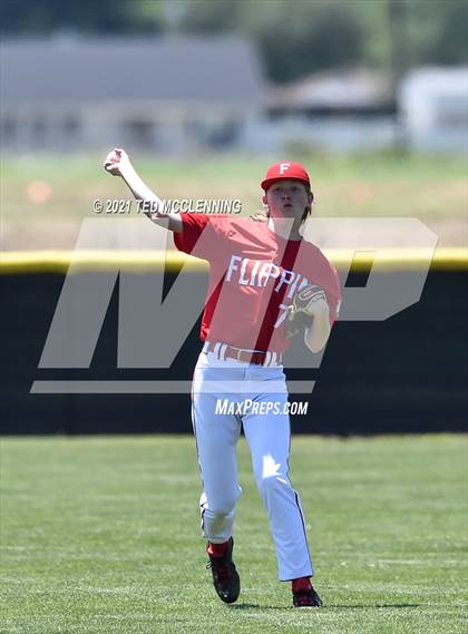 Thumbnail 2 in Parkers Chapel vs Flippin (AAA 2A State Playoff 1st Round) photogallery.