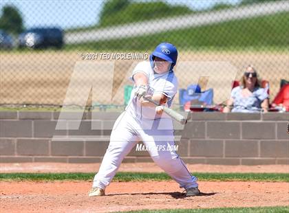 Thumbnail 1 in Parkers Chapel vs Flippin (AAA 2A State Playoff 1st Round) photogallery.