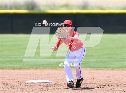 Thumbnail 2 in Parkers Chapel vs Flippin (AAA 2A State Playoff 1st Round) photogallery.