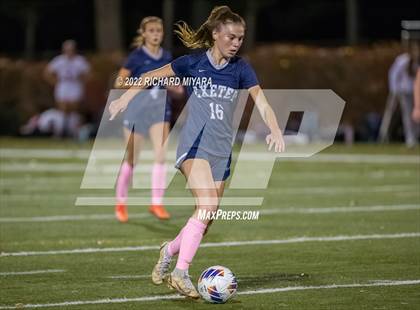 Thumbnail 1 in Exeter vs Timberlane (NHIAA D1 Semfinal) photogallery.