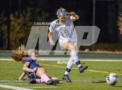 Thumbnail 1 in Exeter vs Timberlane (NHIAA D1 Semfinal) photogallery.