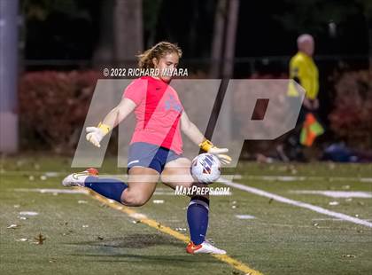 Thumbnail 2 in Exeter vs Timberlane (NHIAA D1 Semfinal) photogallery.
