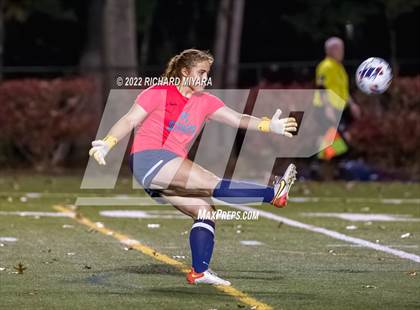 Thumbnail 1 in Exeter vs Timberlane (NHIAA D1 Semfinal) photogallery.
