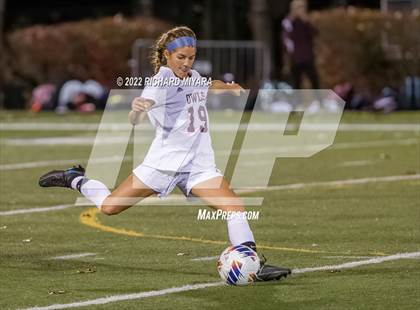 Thumbnail 2 in Exeter vs Timberlane (NHIAA D1 Semfinal) photogallery.