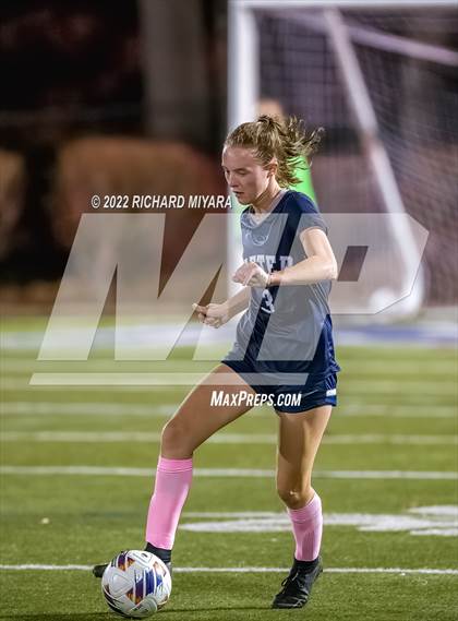 Thumbnail 1 in Exeter vs Timberlane (NHIAA D1 Semfinal) photogallery.