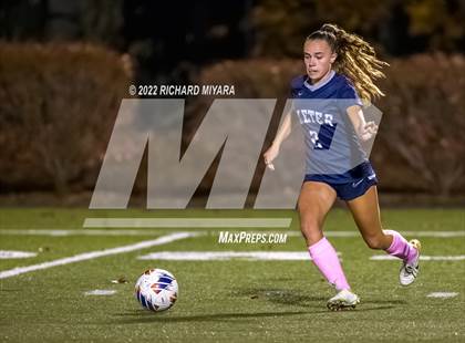 Thumbnail 2 in Exeter vs Timberlane (NHIAA D1 Semfinal) photogallery.