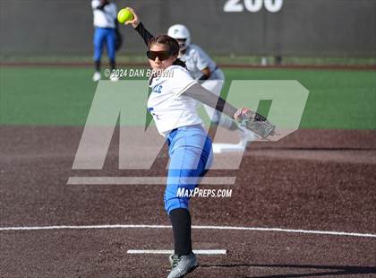Thumbnail 3 in Poteet @ Seagoville photogallery.