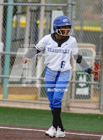 Thumbnail 2 in Poteet @ Seagoville photogallery.