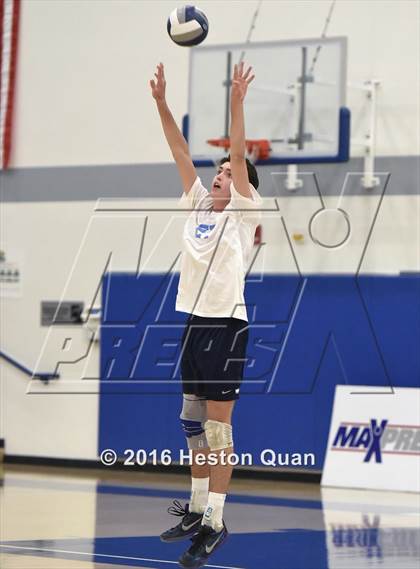 Thumbnail 2 in Loyola vs. Corona Del Mar (CIF SS D1 Final) photogallery.