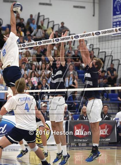 Thumbnail 2 in Loyola vs. Corona Del Mar (CIF SS D1 Final) photogallery.