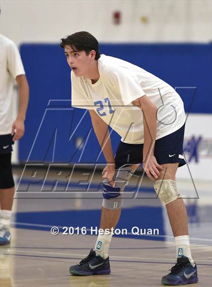Thumbnail 1 in Loyola vs. Corona Del Mar (CIF SS D1 Final) photogallery.