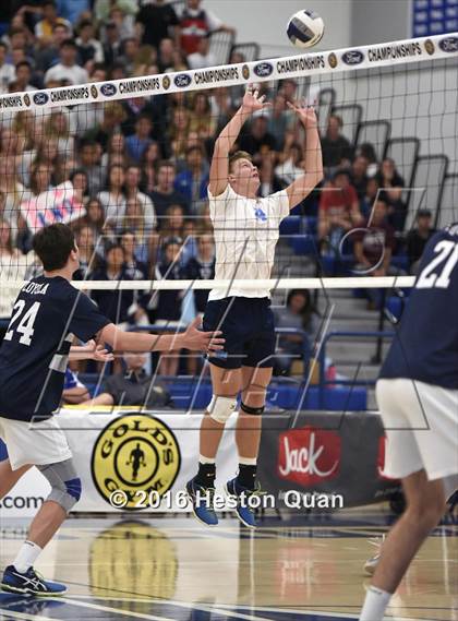 Thumbnail 2 in Loyola vs. Corona Del Mar (CIF SS D1 Final) photogallery.