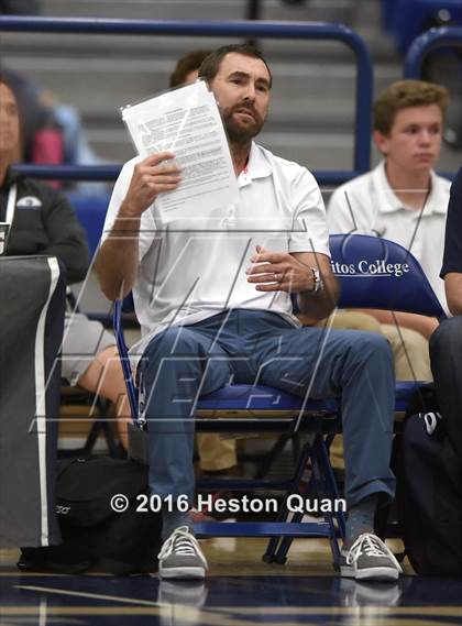 Thumbnail 1 in Loyola vs. Corona Del Mar (CIF SS D1 Final) photogallery.