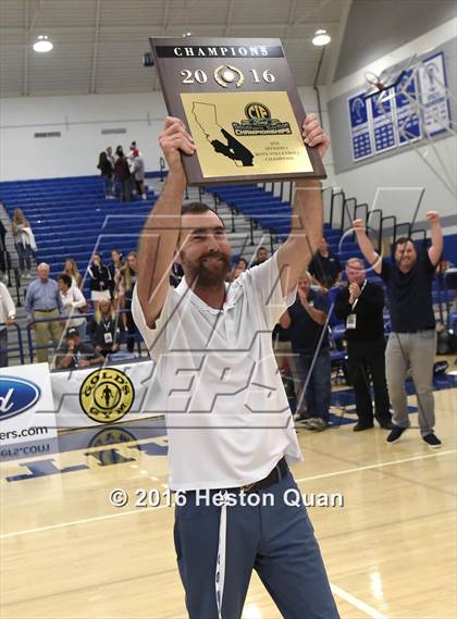 Thumbnail 3 in Loyola vs. Corona Del Mar (CIF SS D1 Final) photogallery.