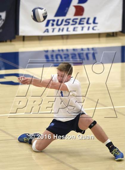 Thumbnail 3 in Loyola vs. Corona Del Mar (CIF SS D1 Final) photogallery.
